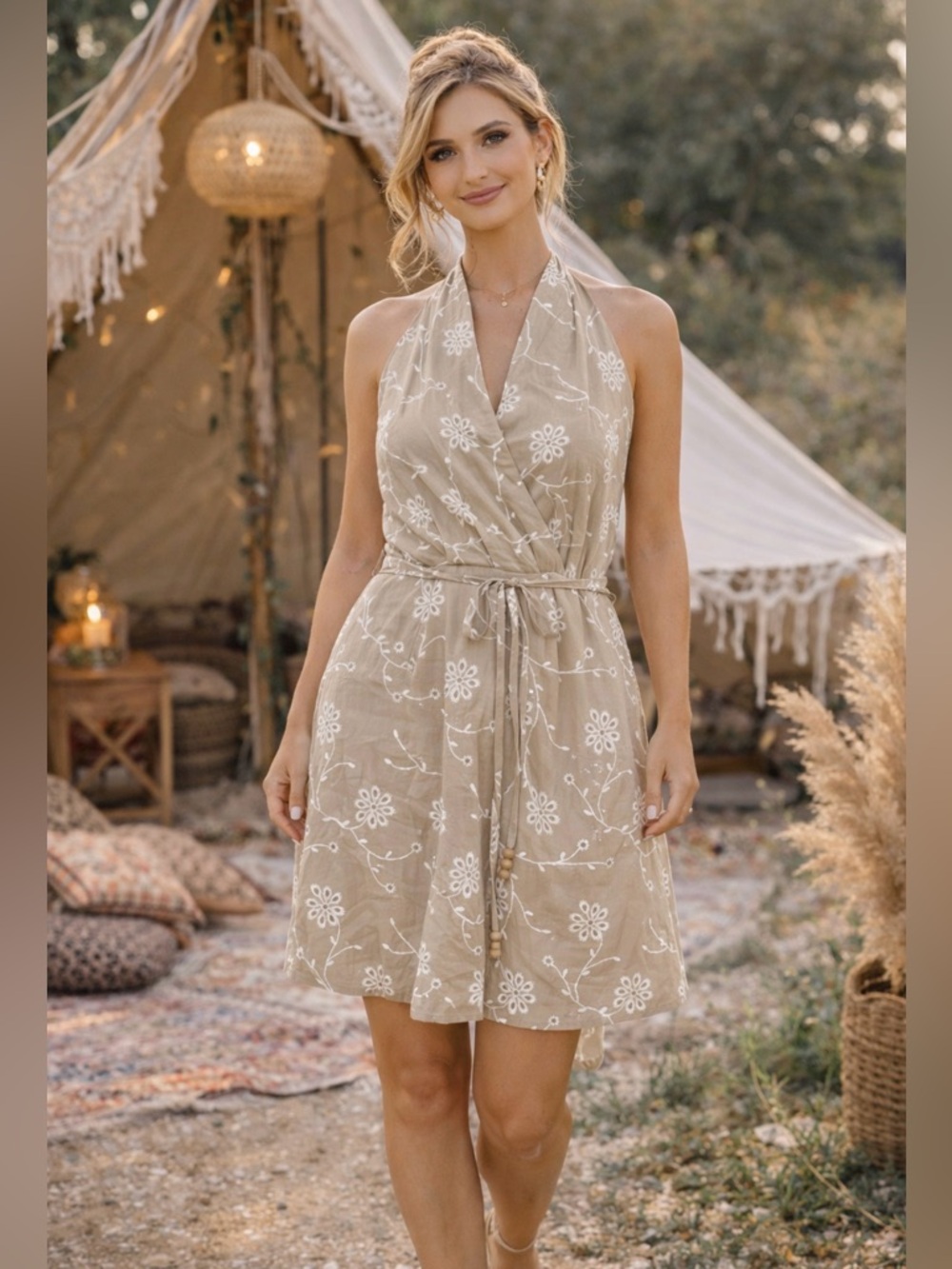 Joie Embroidered Eyelet Lace Halter Dress in Taupe and White Sz 14